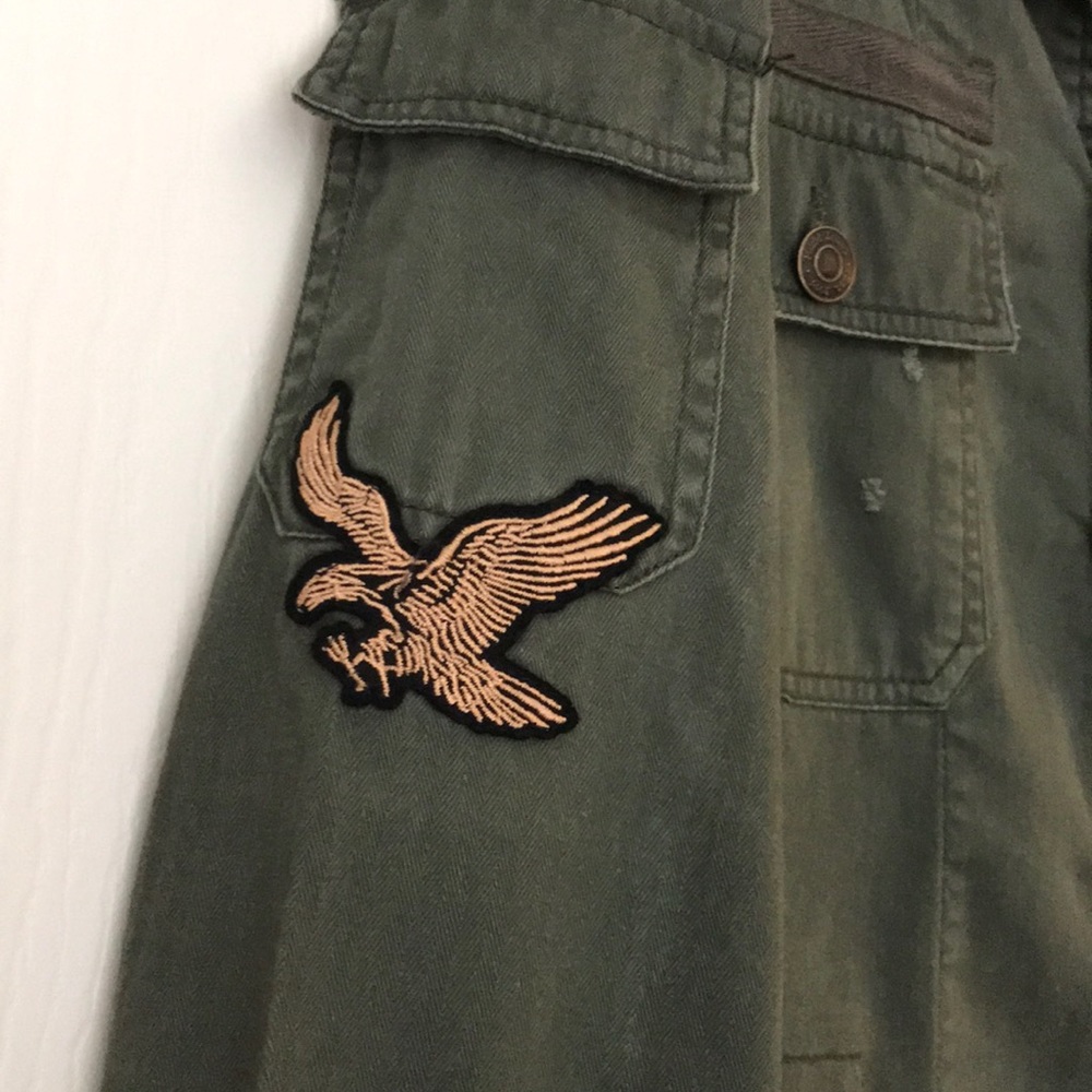 Distressed arm jacket with patches - Picture 4 of 6